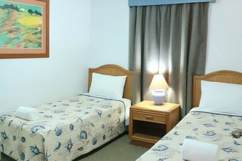 Sailfish On Fraser - Holiday Adelaide 7