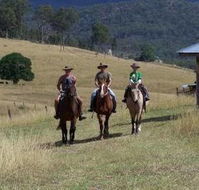 Lillydale Farmstay - Holiday Adelaide
