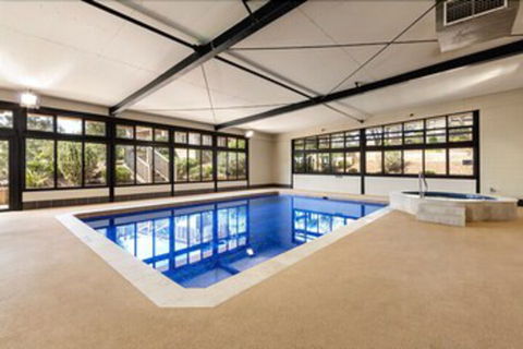Bellbrae Country Club Surf Coast - Holiday Adelaide 1