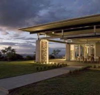 The Bunyip Scenic Rim Resort - Holiday Adelaide