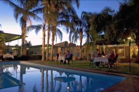 Hilltop Motel - Holiday Adelaide 1