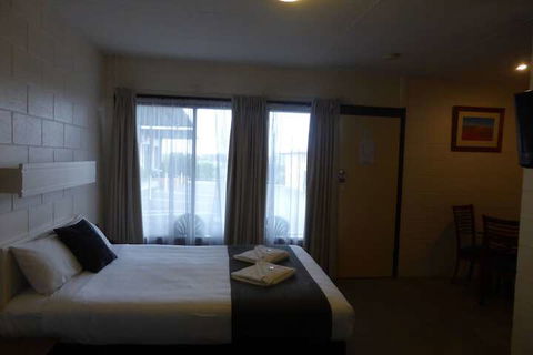 Hilltop Motel - Holiday Adelaide 5