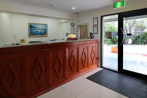Novena Palms Motel - Holiday Adelaide 1