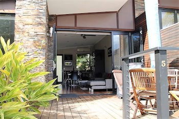 Anchorage Apartments Bermagui - Holiday Adelaide 1