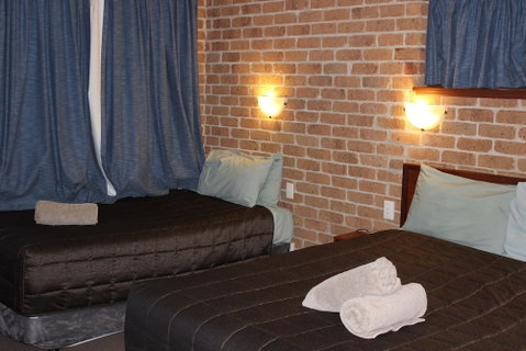 Acacia Motor Inn Armidale - Holiday Adelaide 3