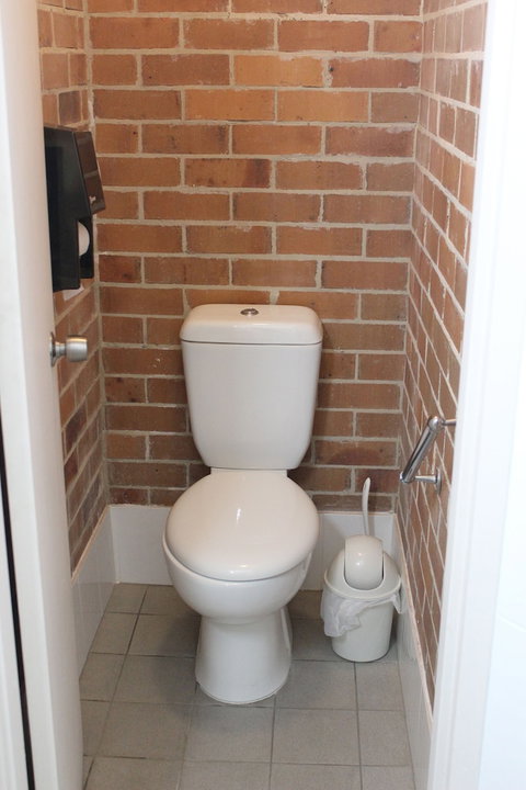 Acacia Motor Inn Armidale - Holiday Adelaide 6