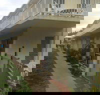 Bayshores Holiday Apartments - Holiday Adelaide