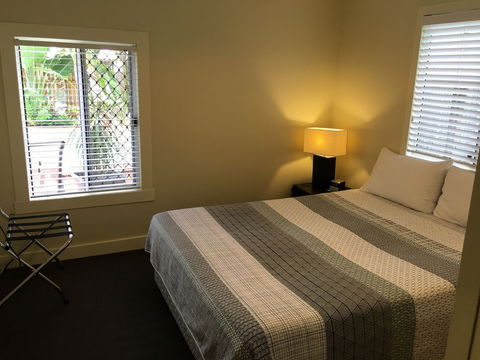 Coconut Palms On The Bay - Holiday Adelaide 2