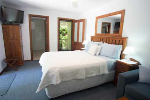 Debbie's Place - Holiday Adelaide 0