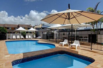 Lennox Head Beachfront Apartments - Holiday Adelaide 2