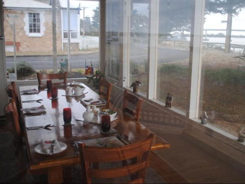 Vue De M Bed & Breakfast - Holiday Adelaide 4
