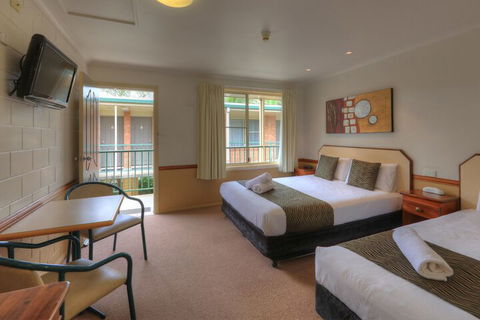 Bent Street Motor Inn - Holiday Adelaide 7