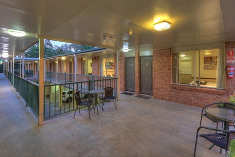 Bent Street Motor Inn - Holiday Adelaide 5