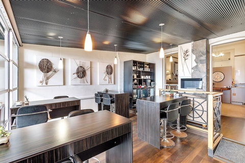 The Madsen - Holiday Adelaide 2