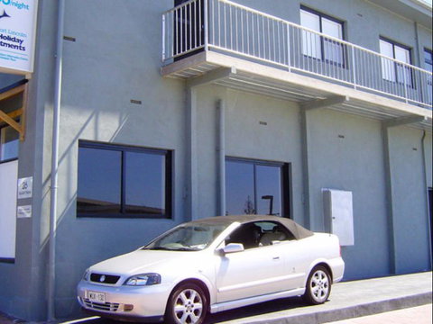 Port Lincoln Holiday Apartments - Holiday Adelaide 1