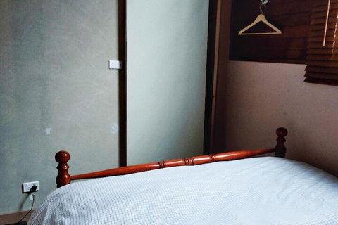 ST PAULS BED & BREAKFAST - Holiday Adelaide 7
