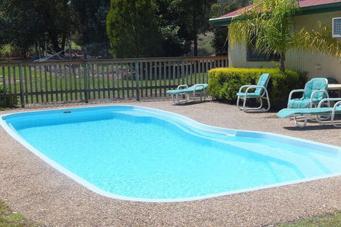Lakes Entrance Country Cottages - Holiday Adelaide 4