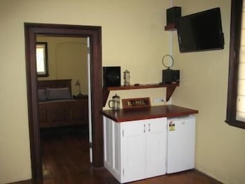 Mudgee Bed And Breakfast - Holiday Adelaide 6