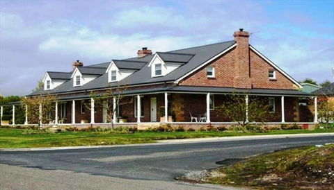 Aldermere Estate - Holiday Adelaide 0