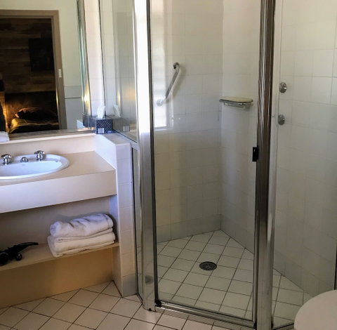 Cottonwood Lodge - Holiday Adelaide 6