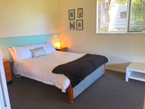 Valley Farm Vineyard Cottages - Holiday Adelaide 5