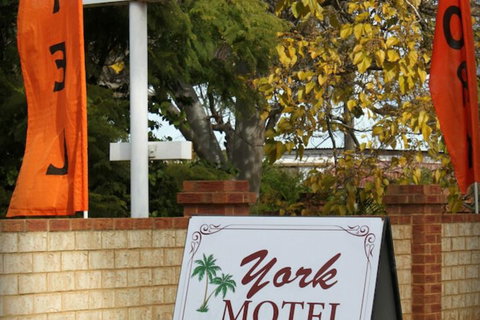 York Motel - Holiday Adelaide 2