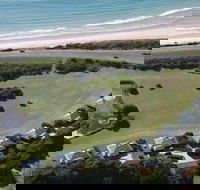 Apollo Bay Cottages - Holiday Adelaide