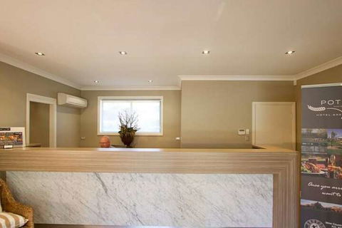 Potters Apartments - Holiday Adelaide 5