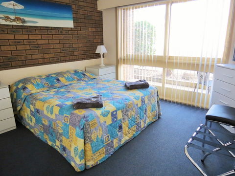 Chapman Court Holiday Units - Holiday Adelaide 2