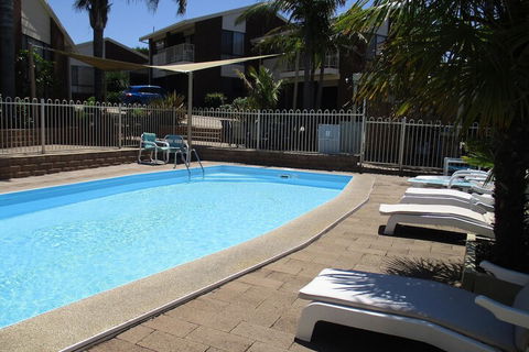 Anchorbell Holiday Apartments - Holiday Adelaide 5