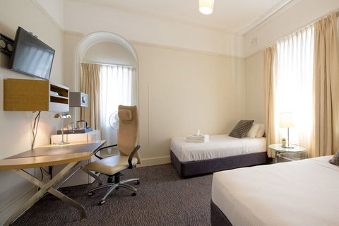 Neutral Bay Lodge - Holiday Adelaide 6