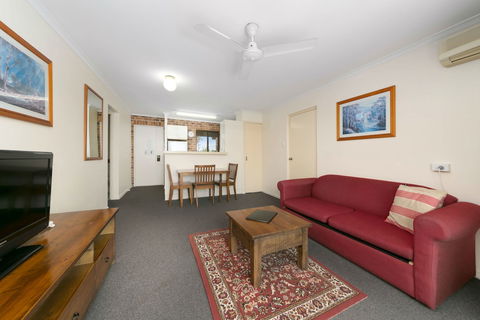 Toowong Villas - Holiday Adelaide 4