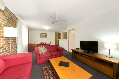Toowong Villas - Holiday Adelaide 3