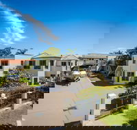 Sails Luxury Apartments Merimbula - Holiday Adelaide