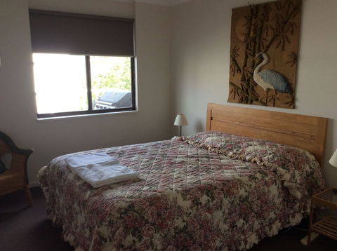 Telopea Court - Holiday Adelaide 2