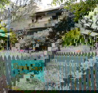 Magnolia Court Boutique Hotel Melbourne - Holiday Adelaide