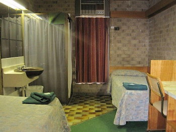 Desert Rose Inn Alice Springs - Holiday Adelaide 6