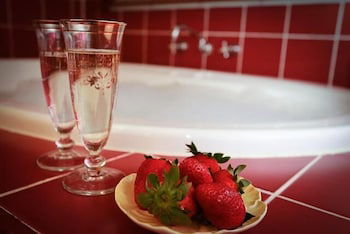 65 Main Daylesford - Hepburn Springs - Holiday Adelaide 3