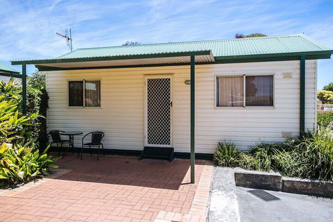 Albany Gardens Tourist Park - Holiday Adelaide 4