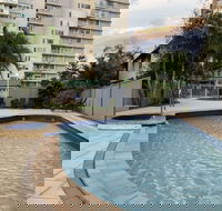 Burleigh Gardens North Hi-Rise - Holiday Adelaide