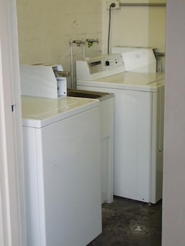 Cambridge Lodge - Hostel - Holiday Adelaide 2