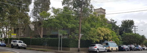 Cambridge Lodge - Hostel - Holiday Adelaide 1