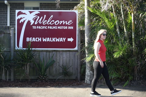 Pacific Palms Motor Inn - Holiday Adelaide 1