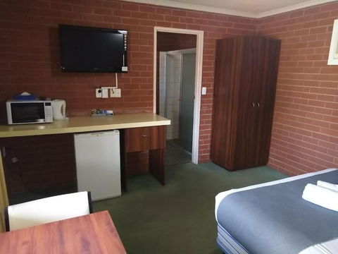 Junction Motel Wagga - Holiday Adelaide 6