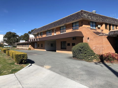 Canberra Lyneham Motor Inn - Holiday Adelaide 1