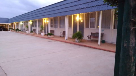 City Park Motel & Apartments - Holiday Adelaide 1