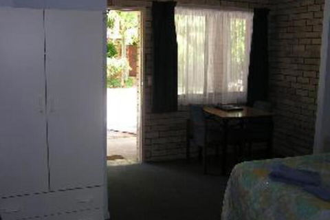 Sapphire Motel Coffs Harbour - Holiday Adelaide 0