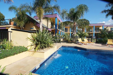 Nautilus Apartments Merimbula - Holiday Adelaide 1