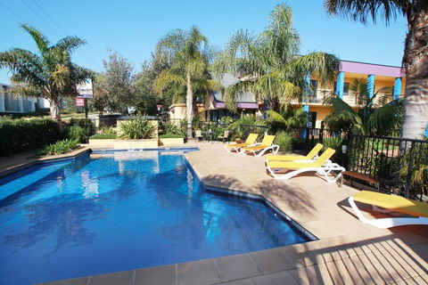 Nautilus Apartments Merimbula - Holiday Adelaide 3