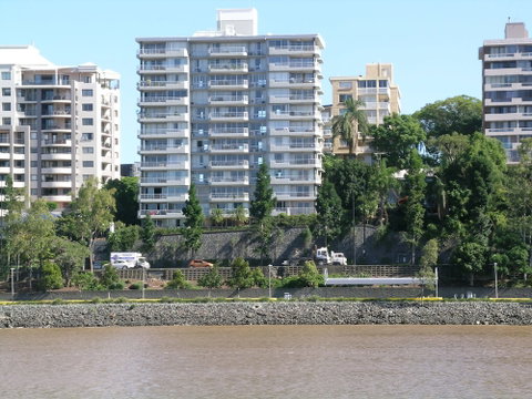 Fairthorpe Apartments - Holiday Adelaide 1
